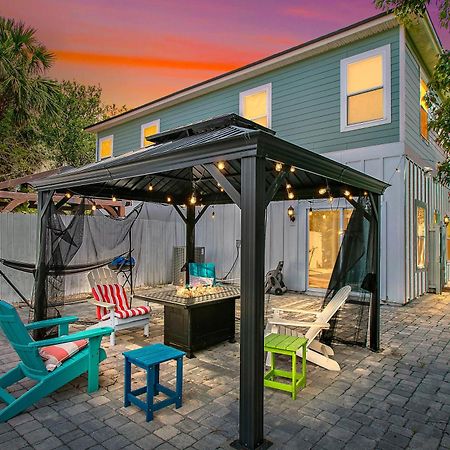 Few Steps To Ocean-4 Beach Cruisers & Free Parking & Private Backyard Jacksonville Beach Bagian luar foto