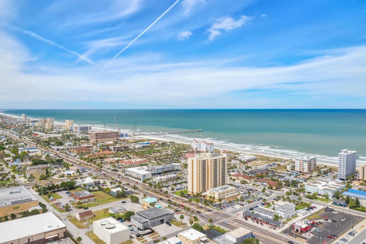 Few Steps To Ocean-4 Beach Cruisers & Free Parking & Private Backyard Jacksonville Beach Bagian luar foto